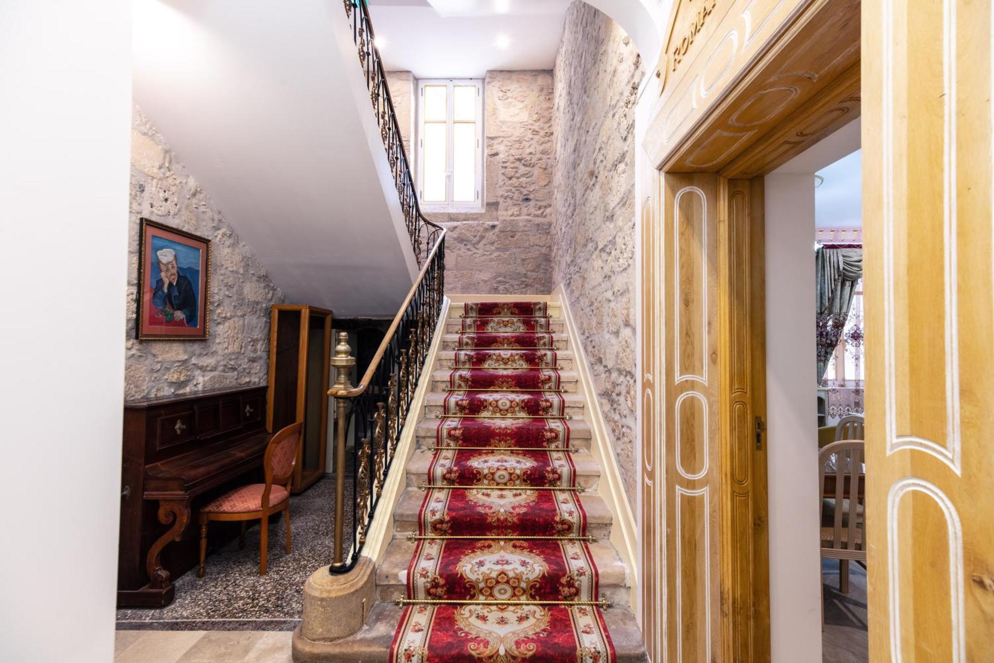 Suite Royale Maison De L'Eglise Du Couvent ナルボンヌ エクステリア 写真