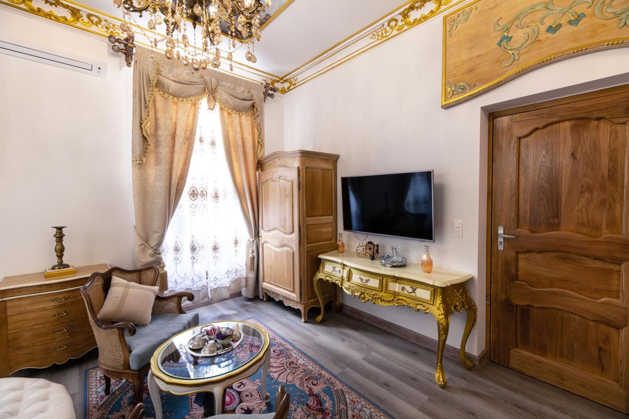 Suite Royale Maison De L'Eglise Du Couvent ナルボンヌ エクステリア 写真