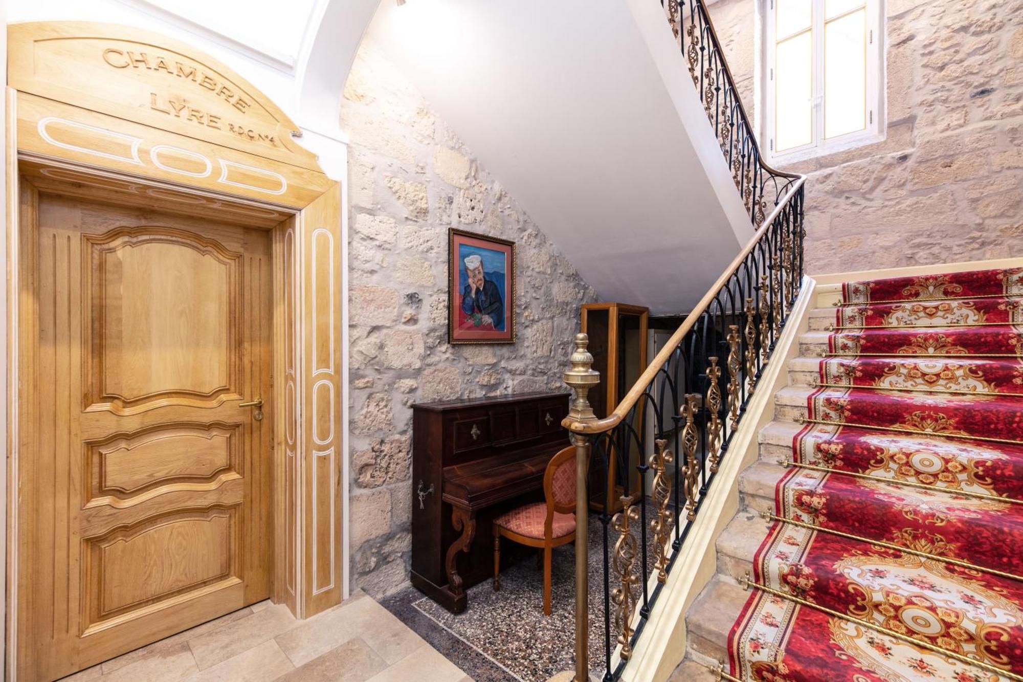 Suite Royale Maison De L'Eglise Du Couvent ナルボンヌ エクステリア 写真